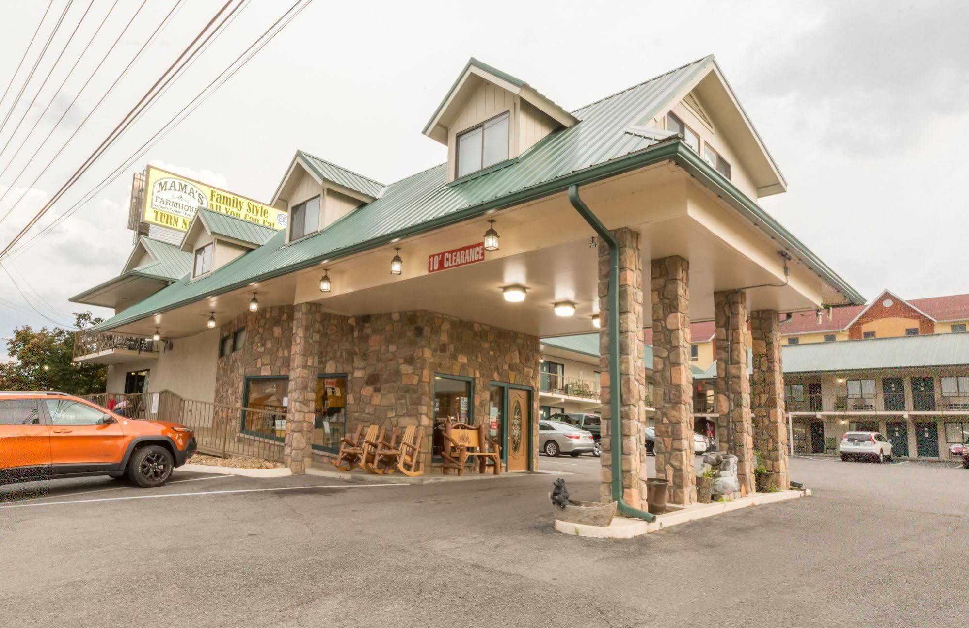 Mountain Breeze Motel Pigeon Forge Ngoại thất bức ảnh